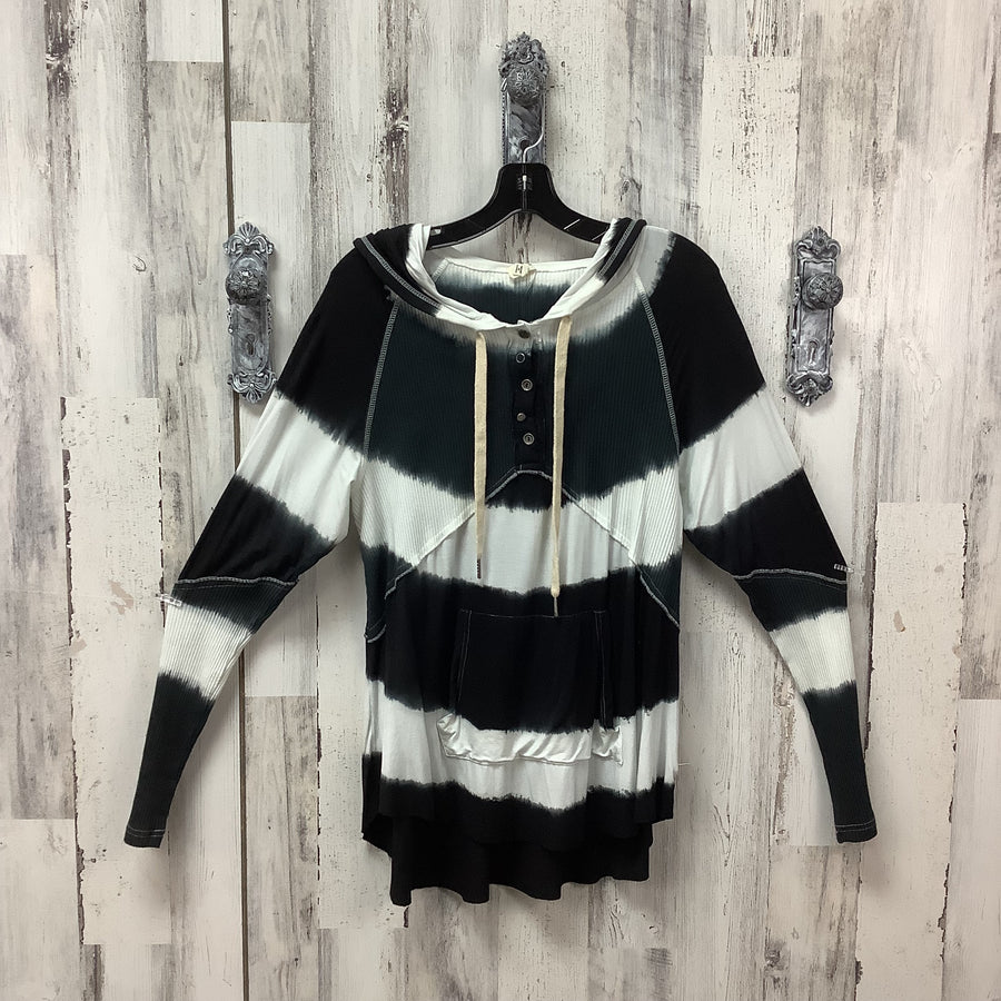 POL Size Small Shirts & Blouses