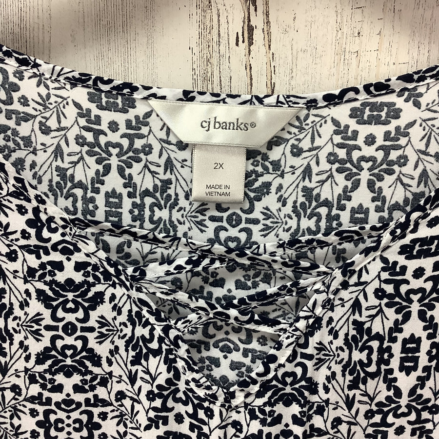 CJ Banks Size 2X Curvy Tunics