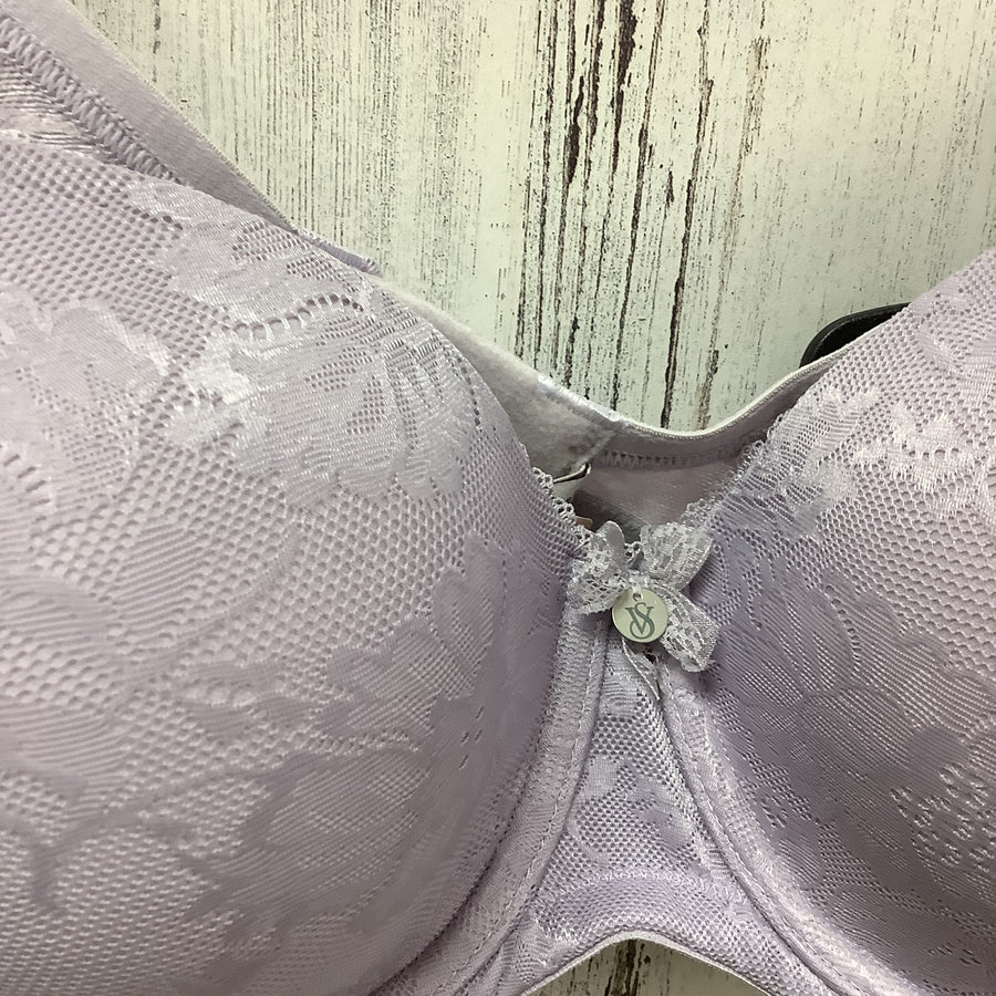 Victoria Secret Size 38D Purple Lace Demi Bra