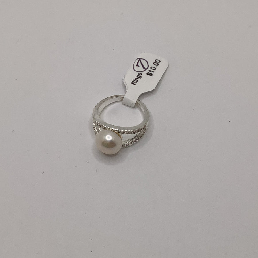 Amanda Blu Size 7 Rings