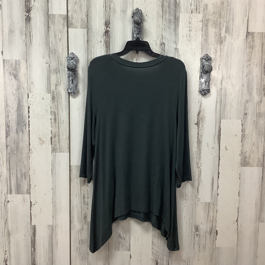 LOGO Size Lg Shirts & Blouses