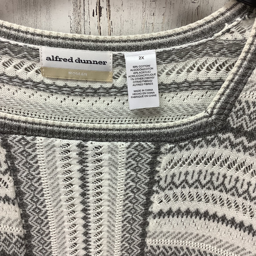Alfred dunner Size 2X Curvy Pullovers
