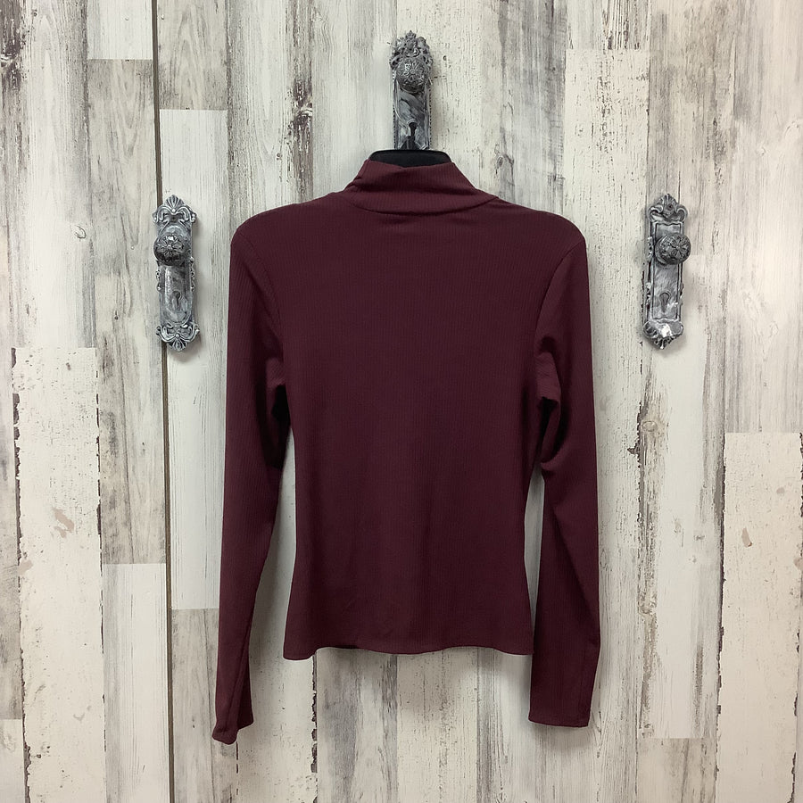 Venus Size Med Junior Shirts & Blouses