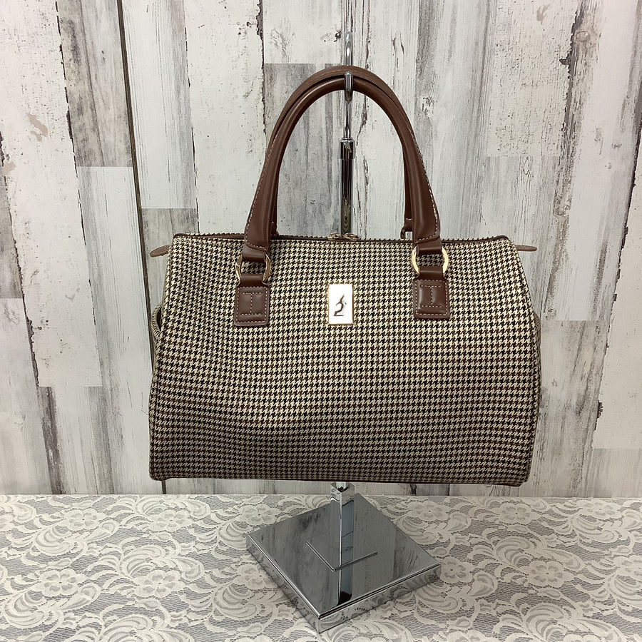London Fog Size XL Luggage