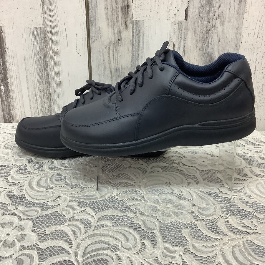 Hush Puppies Size 7 W Casual