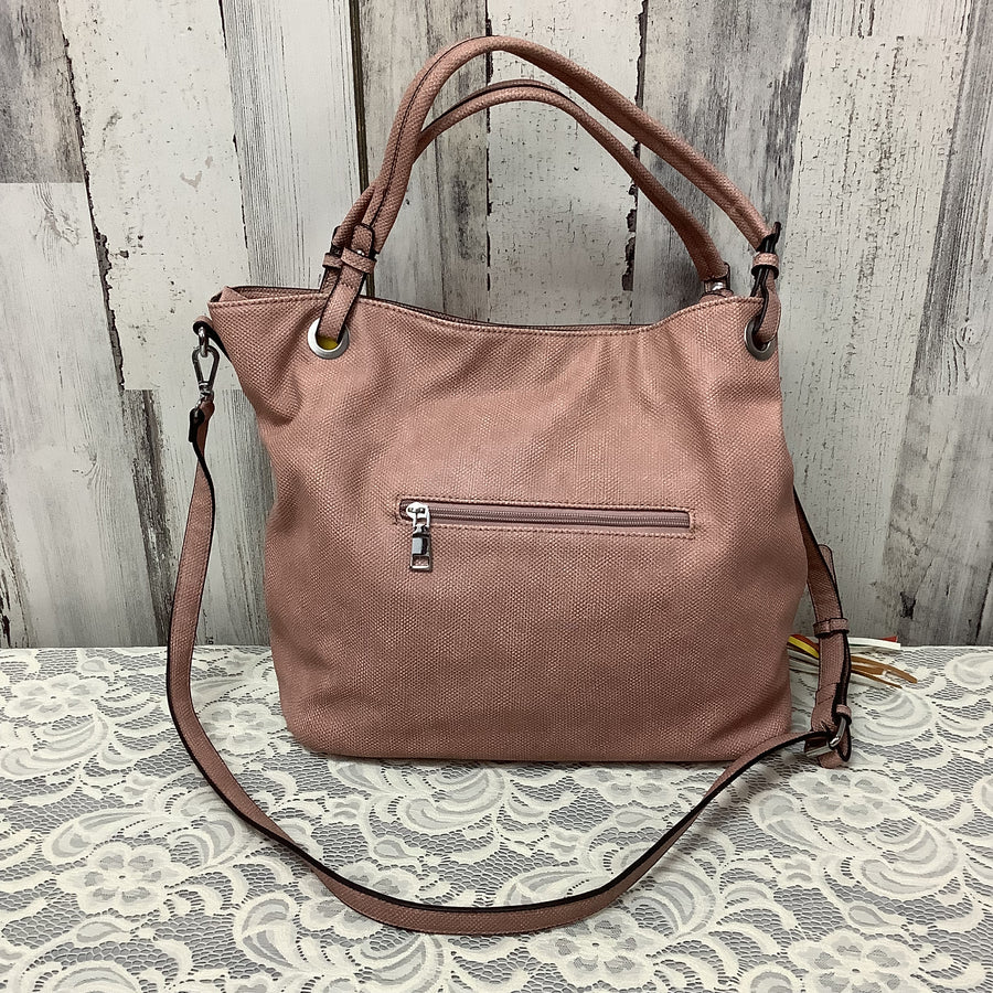 Unknown Size XL Shoulder Bags