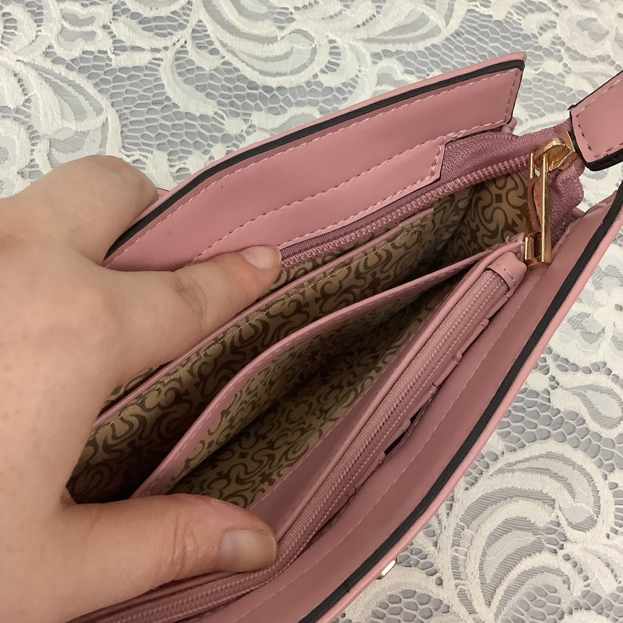 Ivy Rose Size Small Clutch