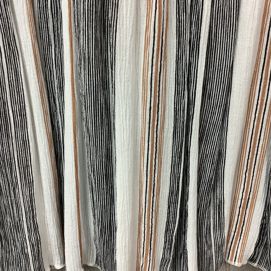 Hailey & Co. Size Large Shirts & Blouses