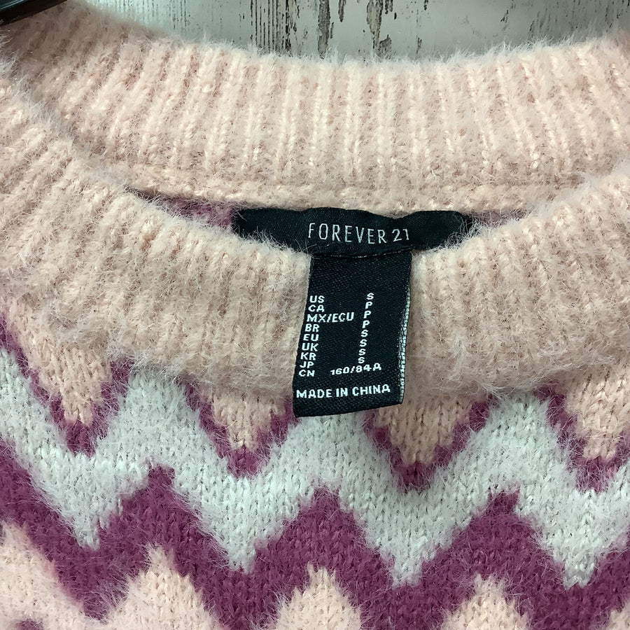Forever 21 Size Small Junior Pullovers