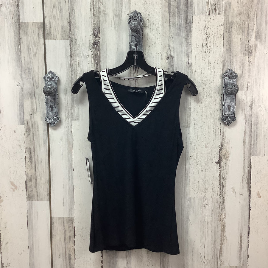 Doe Rae Size Small Tanks & Camis