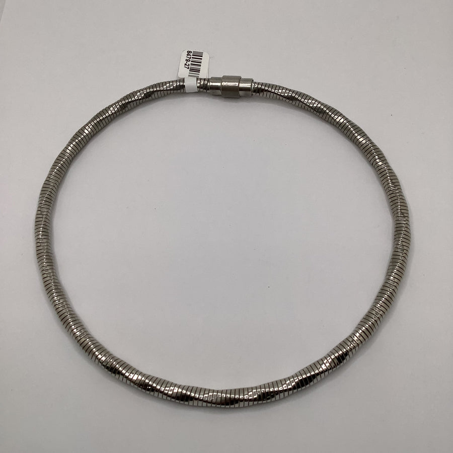 Unknown Size CHOKER Necklaces