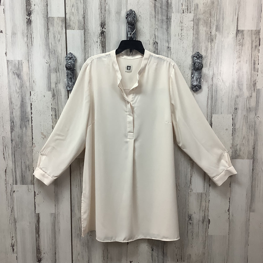Anne Klein Size 2XL Curvy Tunics