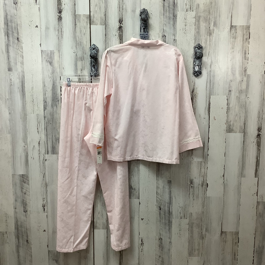 Miss Elaine Size Small PJ Set