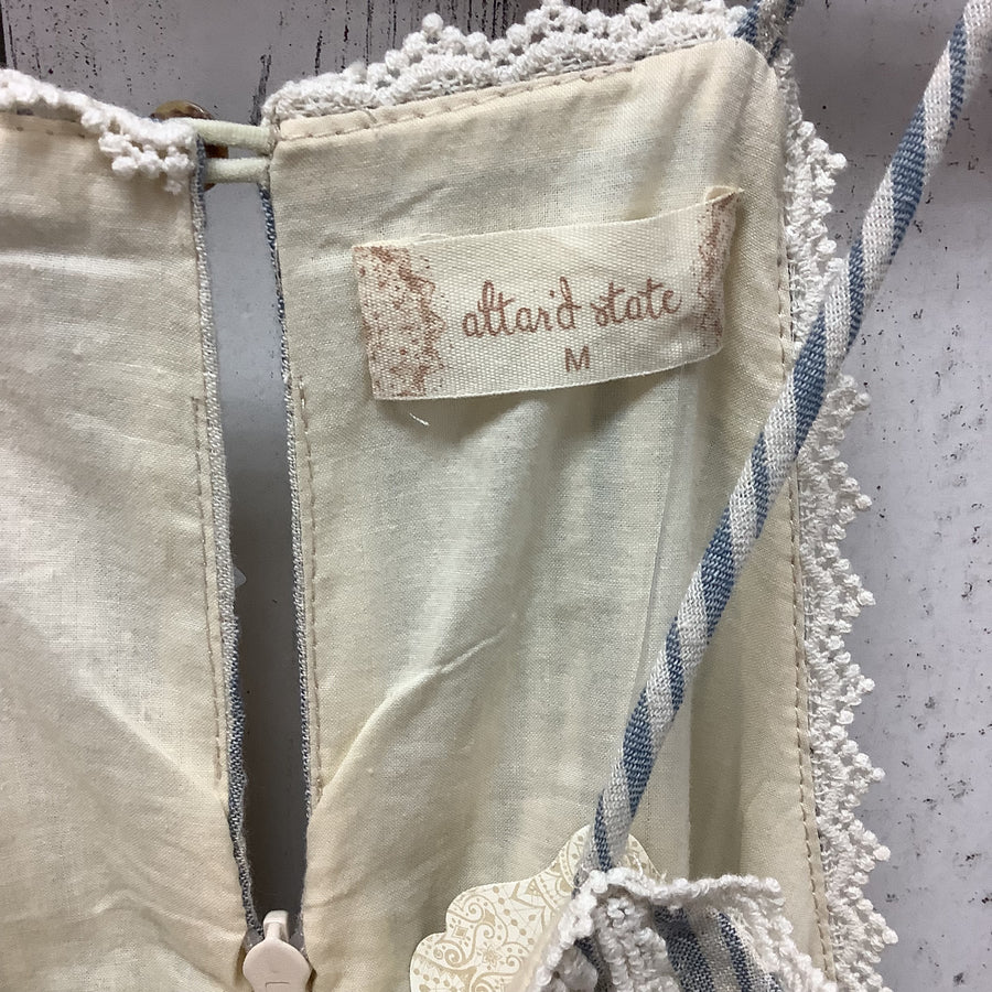 altard state Size Med Junior Dress