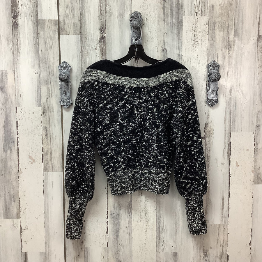 White House Black Market Size XS Pullover