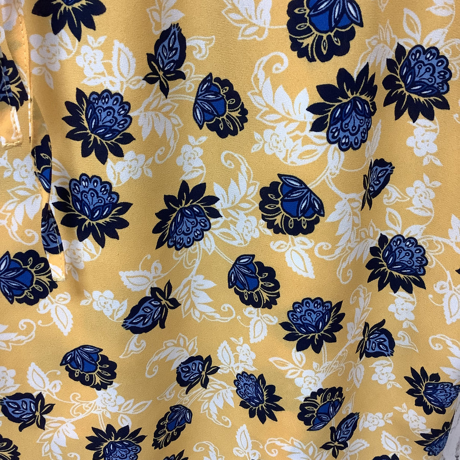 Zac & Rachel Size Med Shirts & Blouses