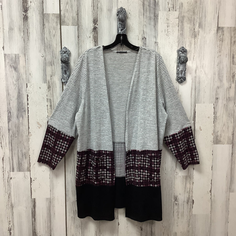 Unknown Size 2X Curvy Shrugs & Shawls