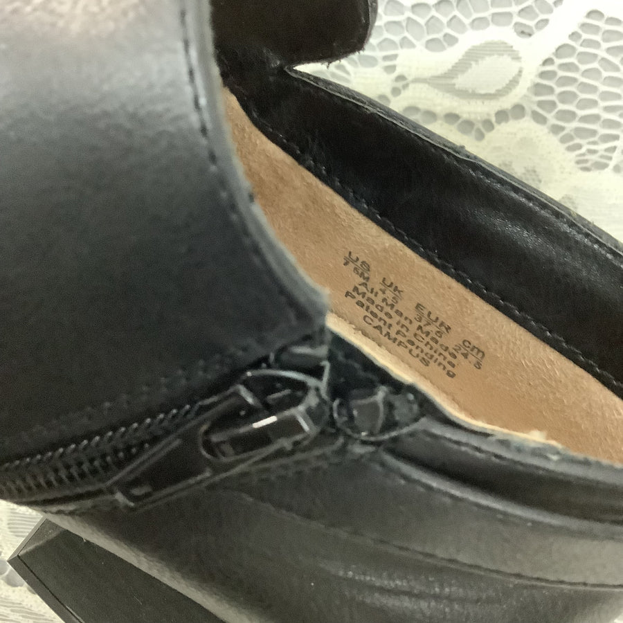 Naturalizer Size 7.5 M Boots