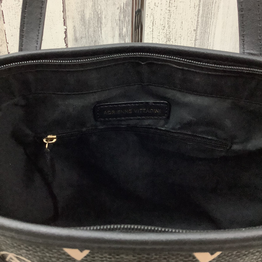 Adrienne Vittadini Size Large Shoulder Bags