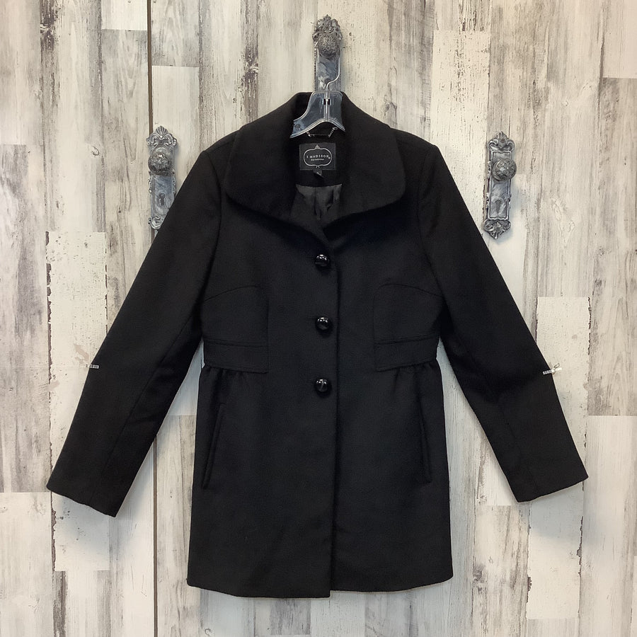 1 MADISON Size Med Black Coat