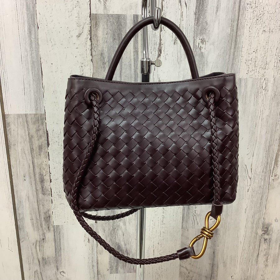 Unknown Size Small Shoulder Bags