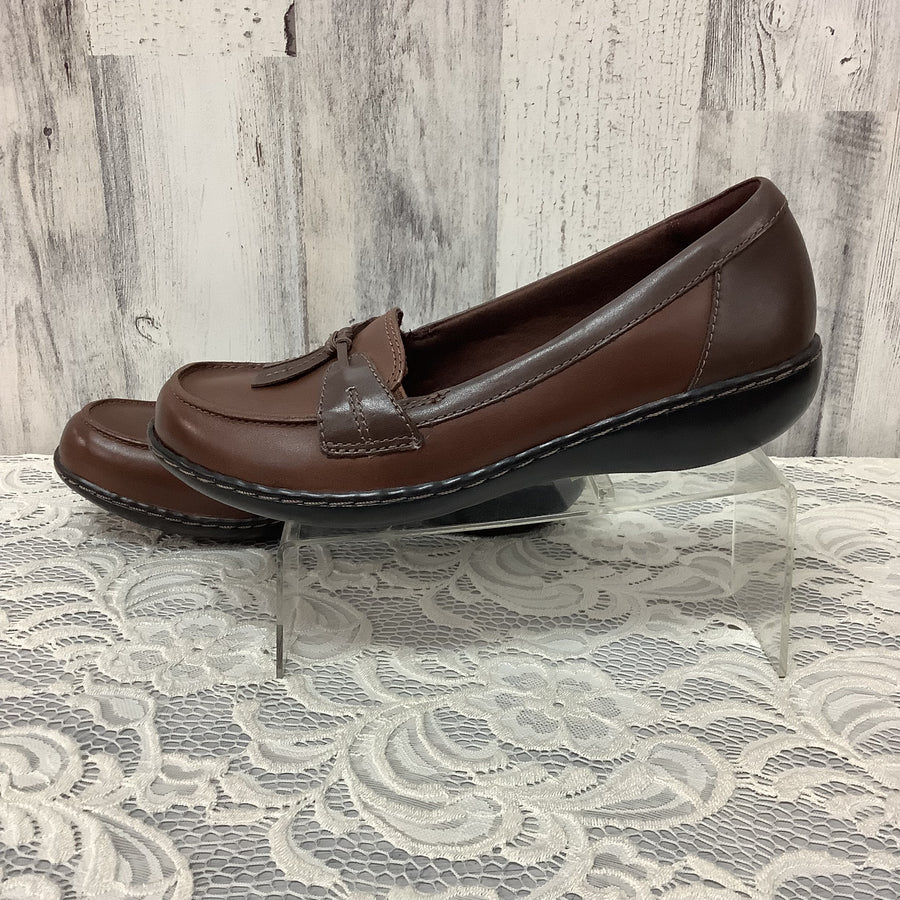 Clarks Size 7 Casual