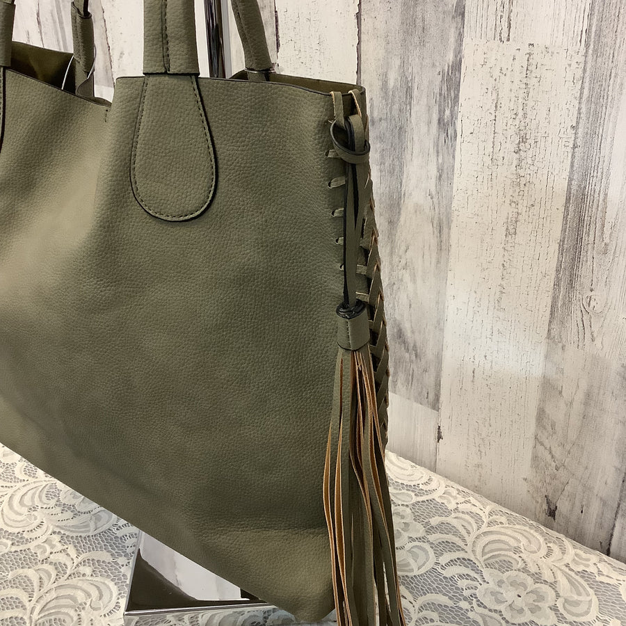 Unknown Size Lg Totes