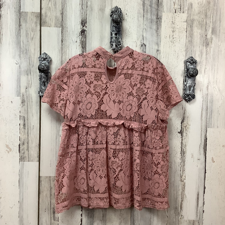 Luna Rae Size XL Curvy Shirts & Blouses