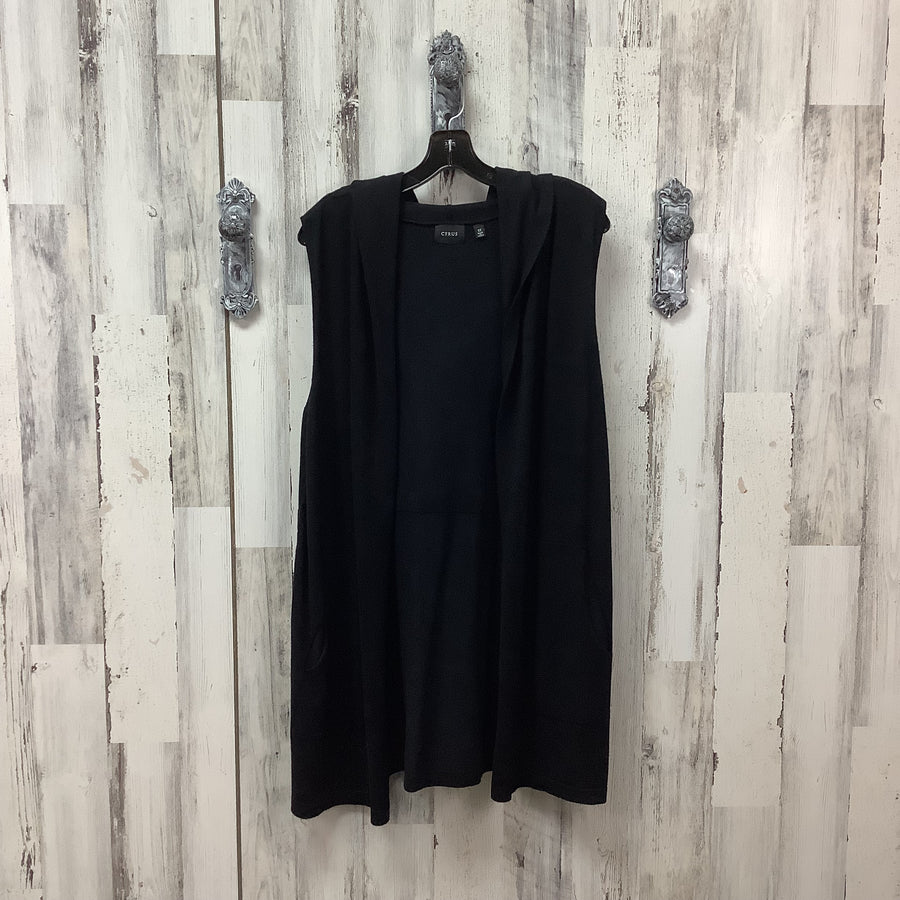 Cyrus Size 1X Curvy Shrugs & Shawls