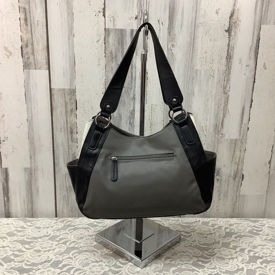 apt. 9 Size Large Shoulder Bags