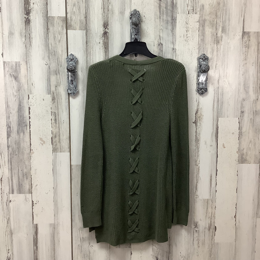 Pinque Size Med Shrugs & Shawls