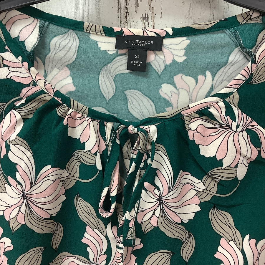 Ann Taylor Size XS Shirts & Blouses