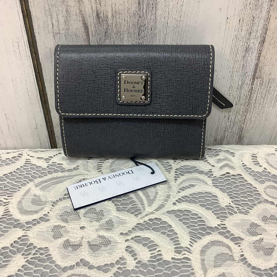 Dooney & Bourke Size Small Wallets