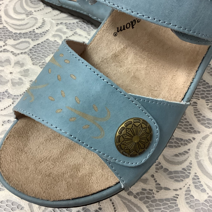 Barefoot Freedom Size 10 W Sandals