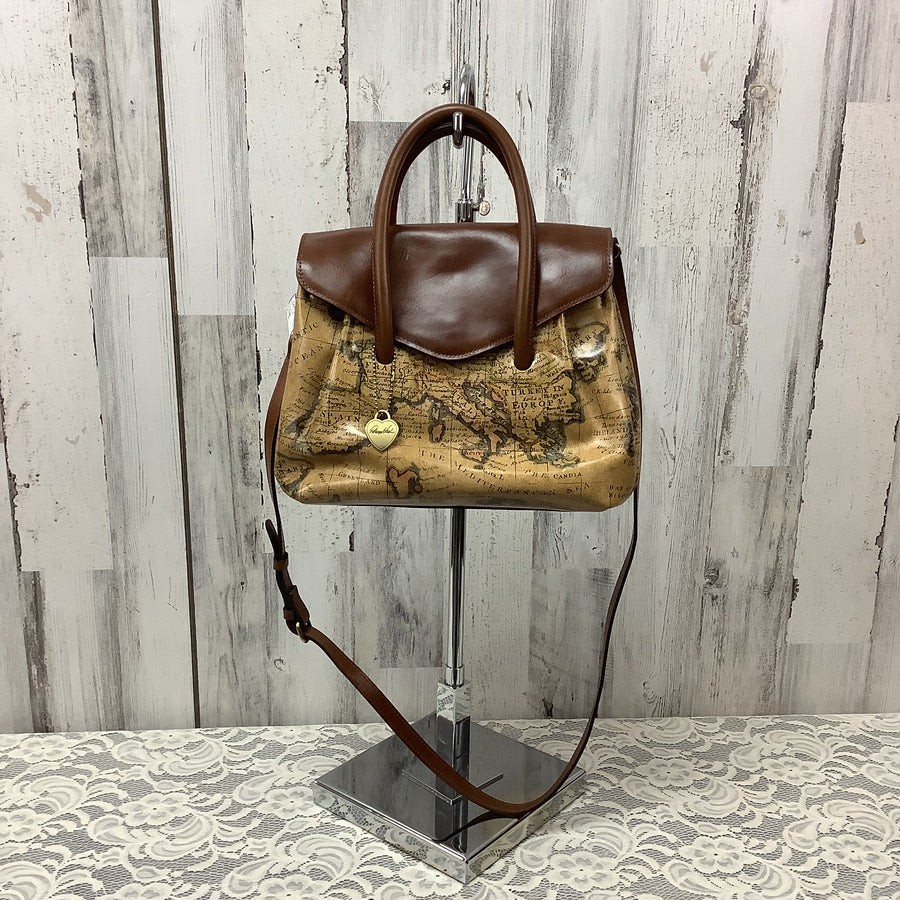 Patricia Nash Size Med Handbags