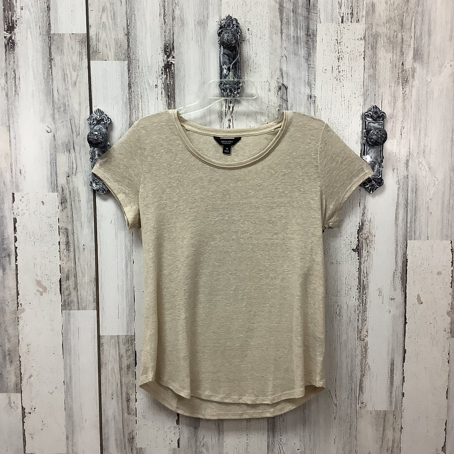 Simply Vera Size Med Shirts & Blouses