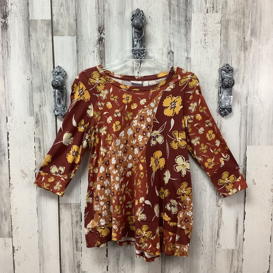 LOGO Size Med Shirts & Blouses