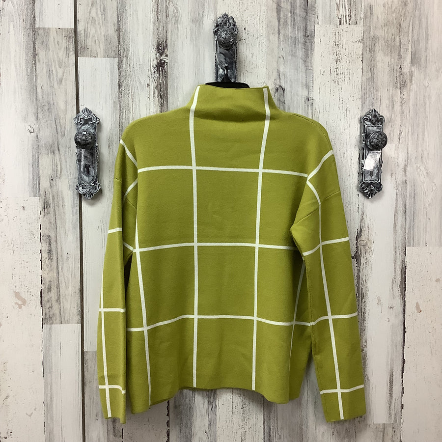 Tahari Size Med Pullover