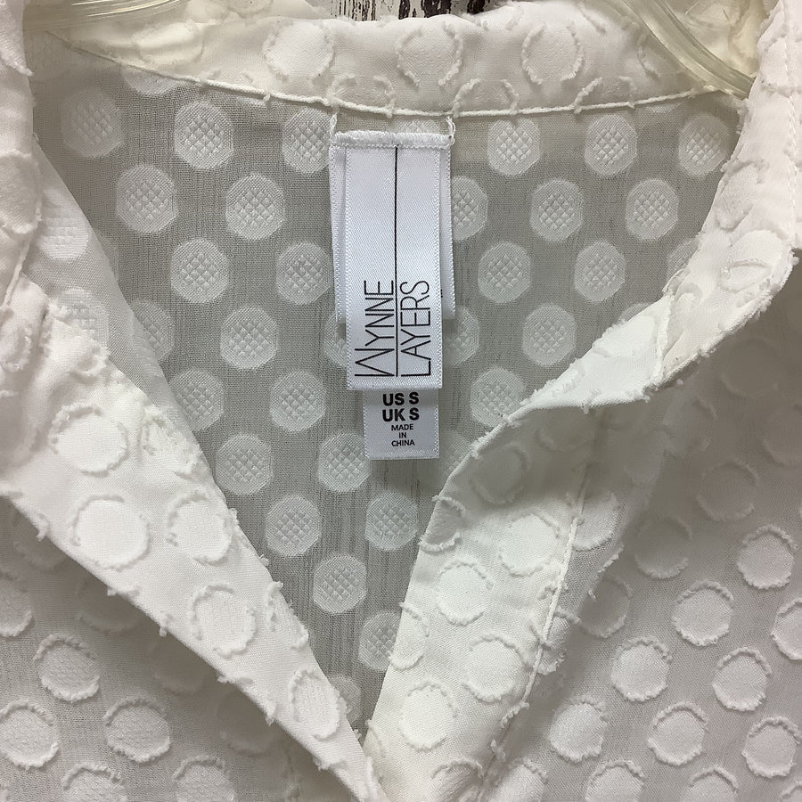 Wynne Layers Size Small Shirts & Blouses