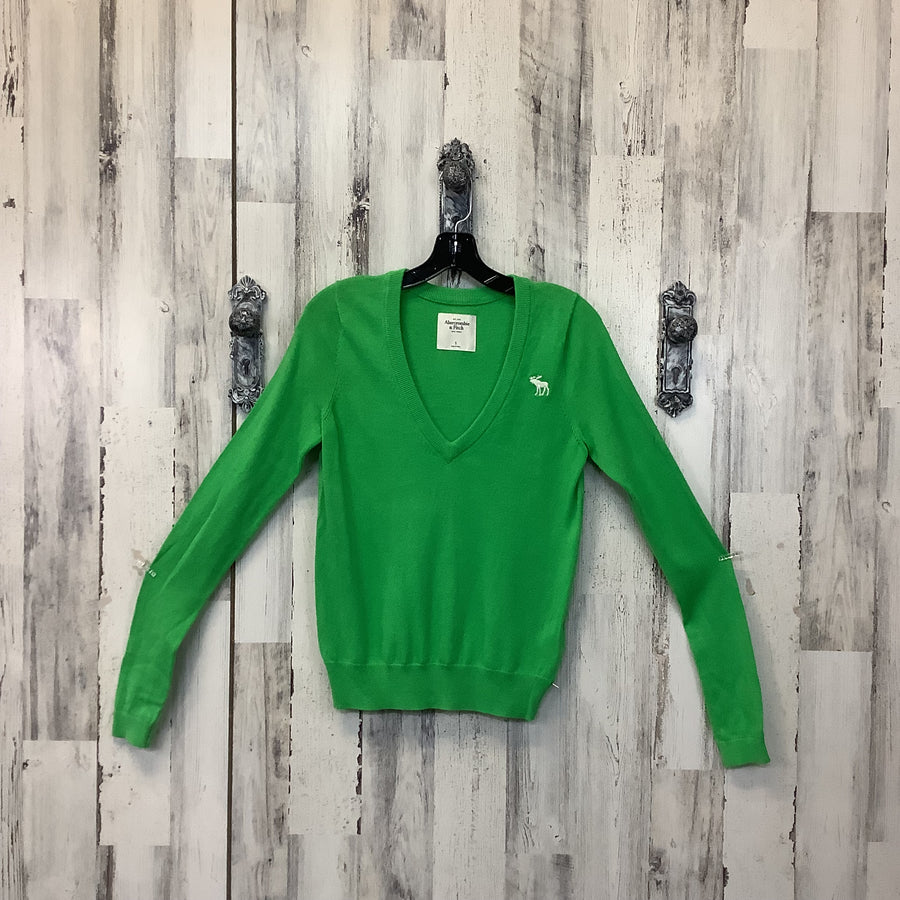 Abercrombie & Fitch Size Small Junior Pullovers