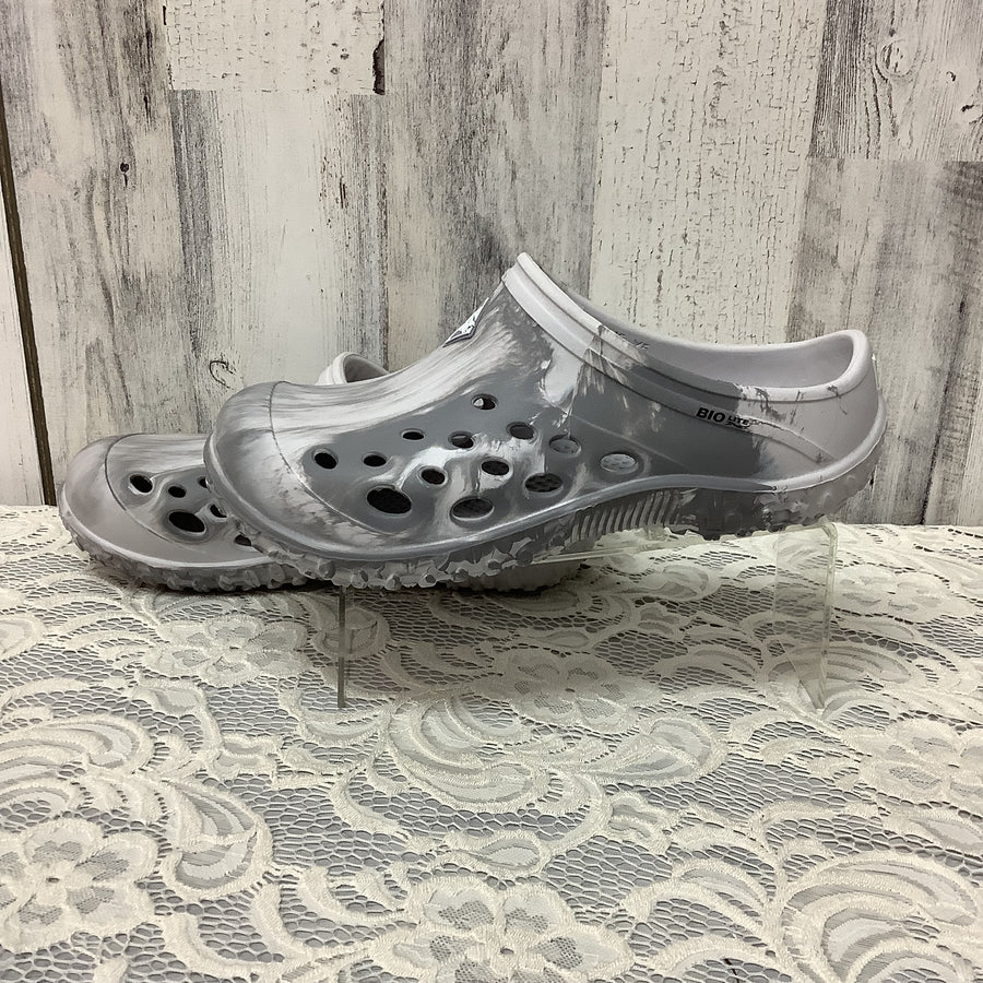 Muck Boot Co. Size 6 Casual Slip On