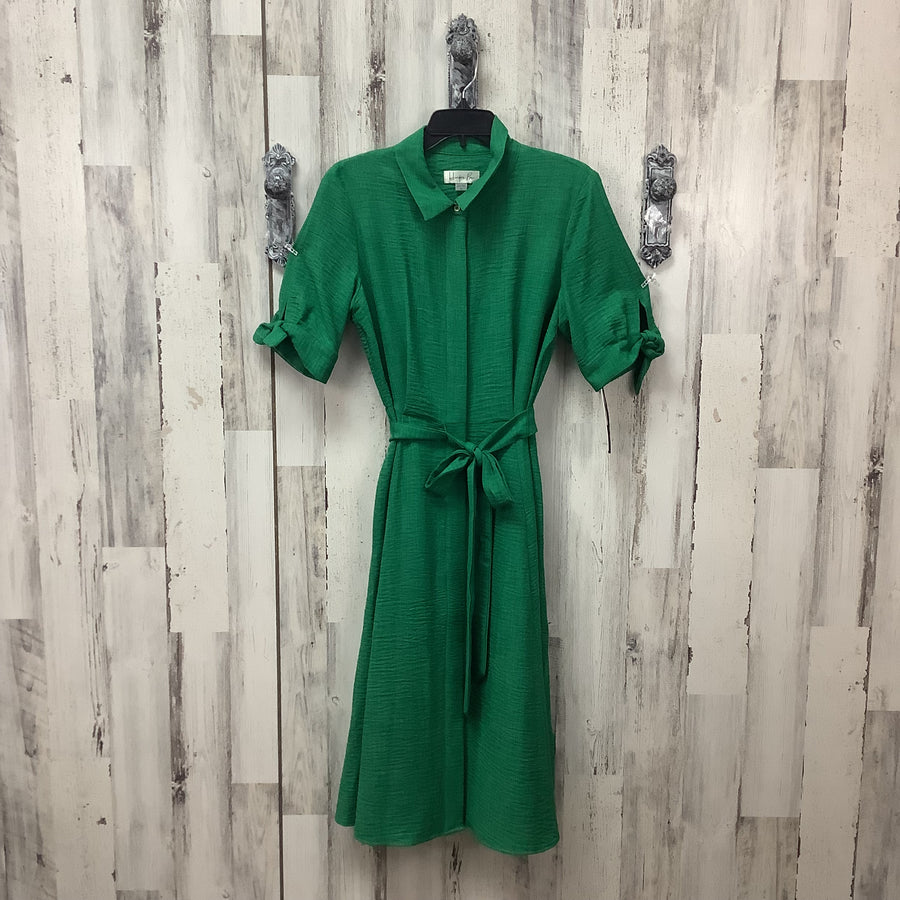 Harper & Grey Size Med Dress