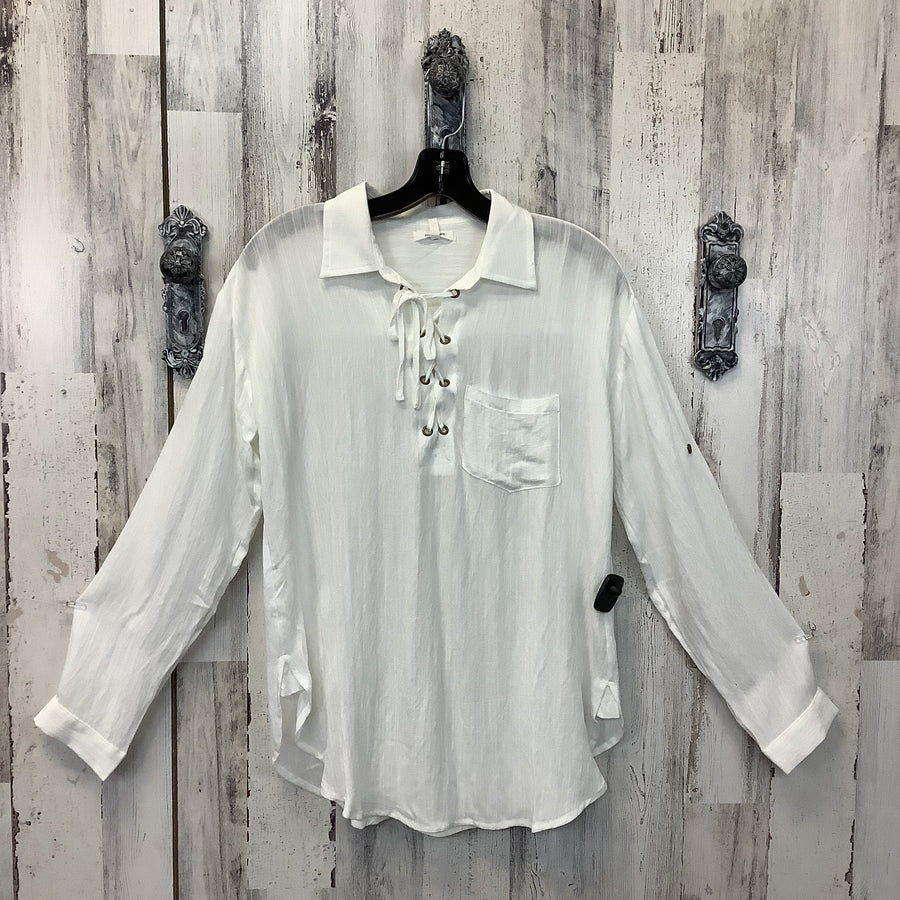 Maurices Size Med Shirts & Blouses