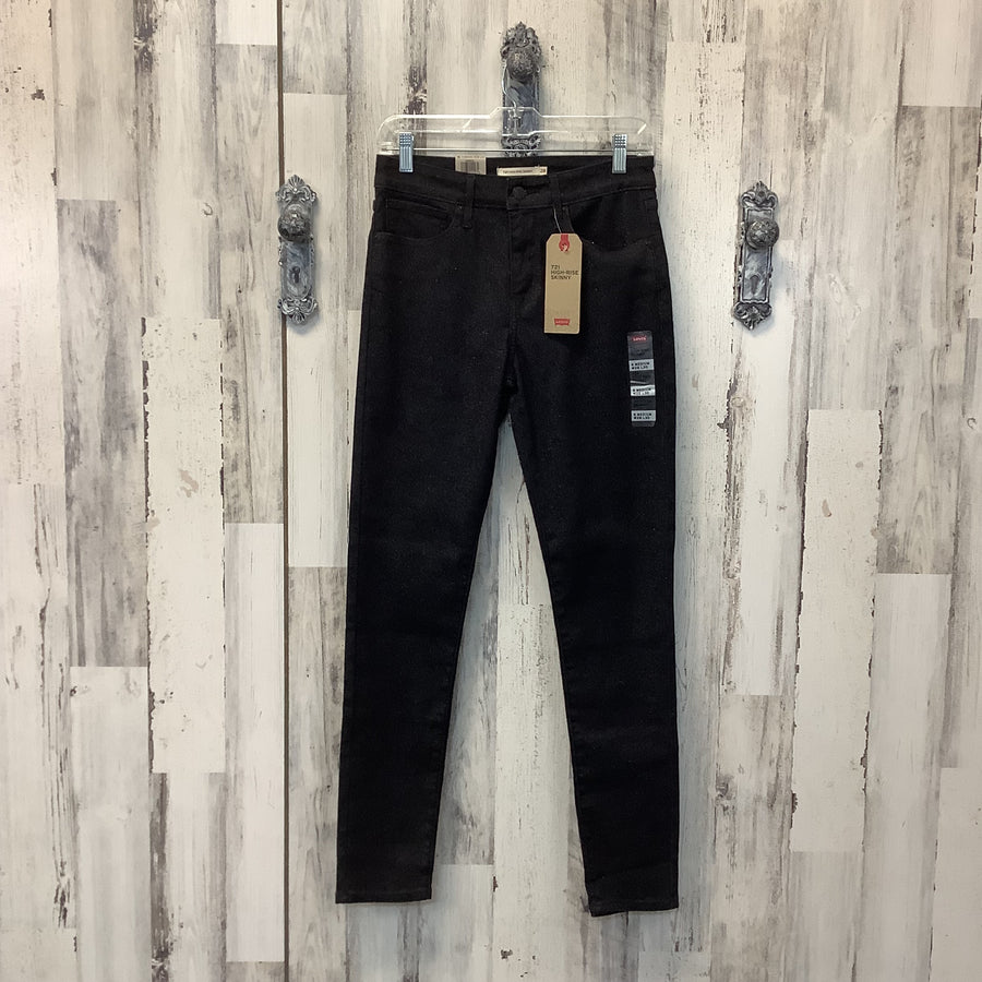 Levis Size 6 Jeans