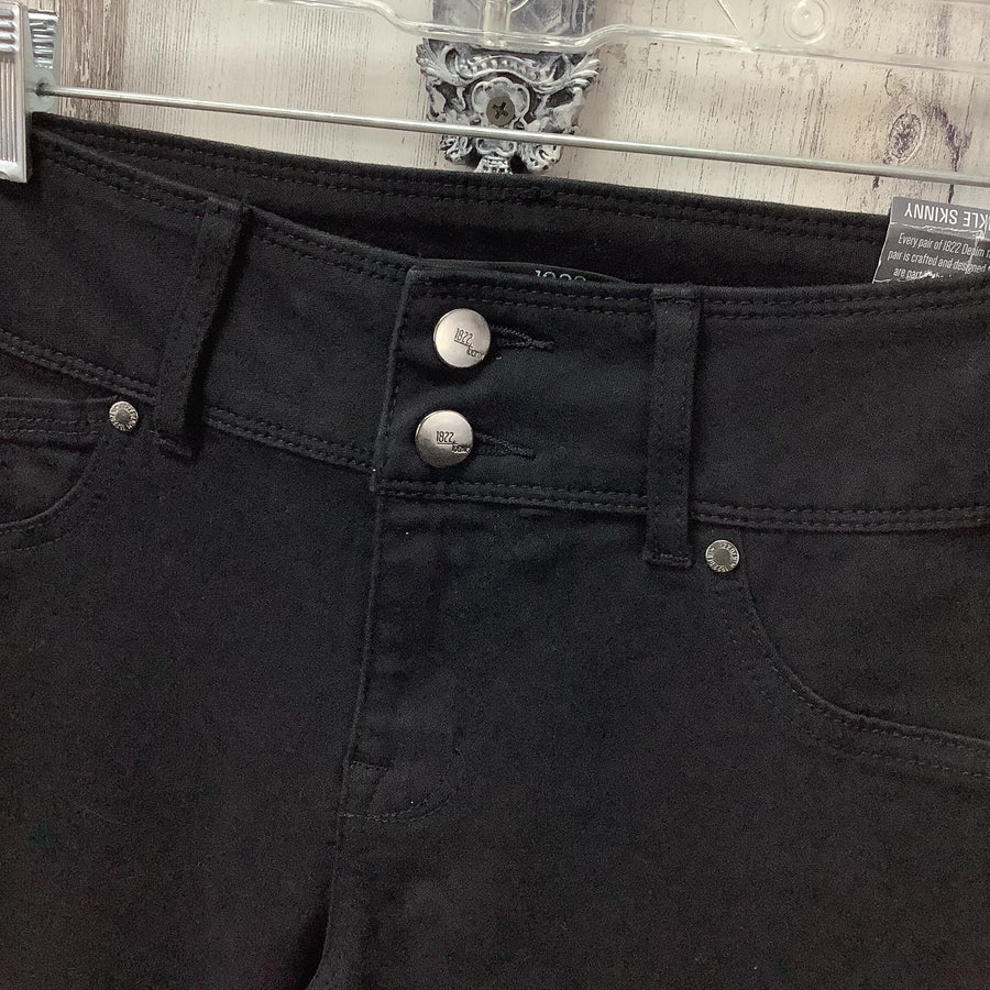 1822 Size 10  Black Ankle Skinny Jeans