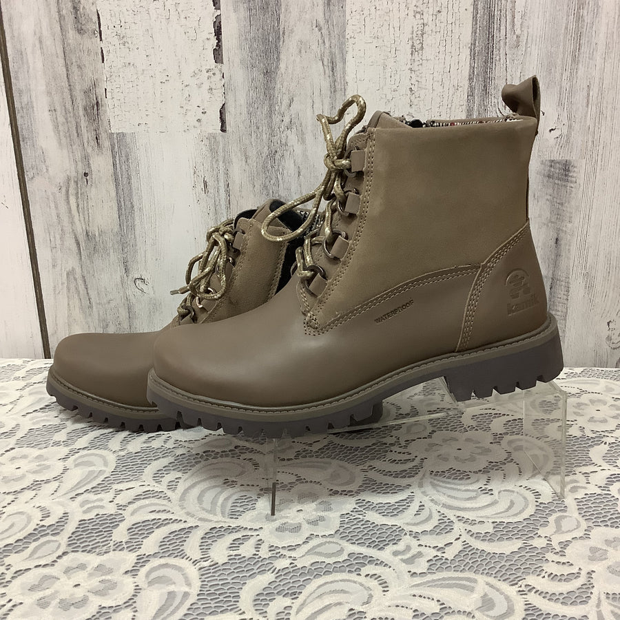 Kamik Size 7.5 Boots