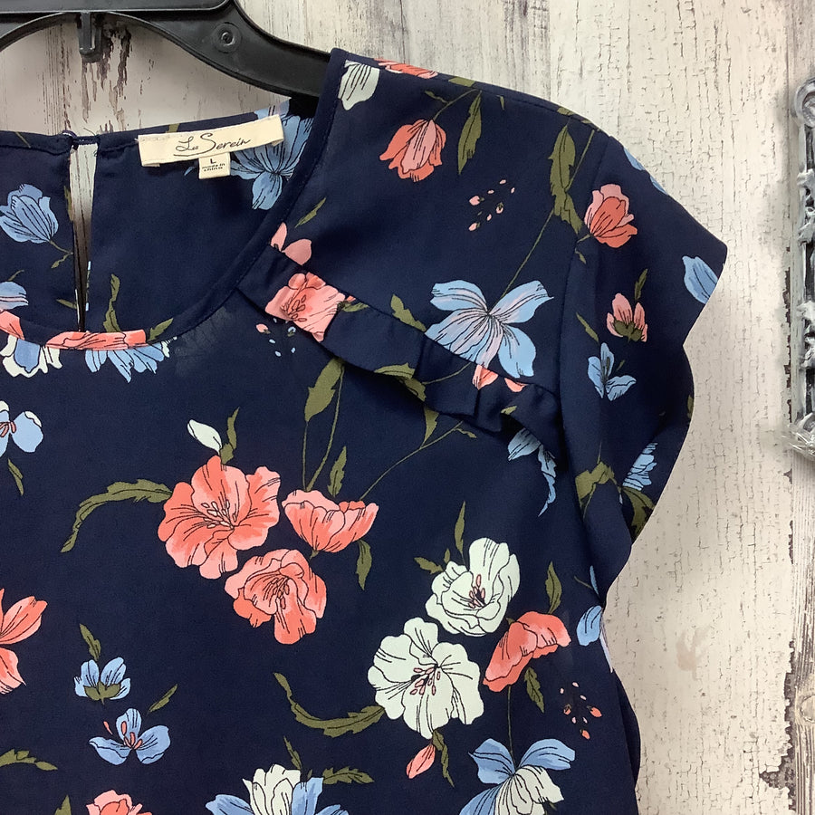 Les Serein Size Large Shirts & Blouses