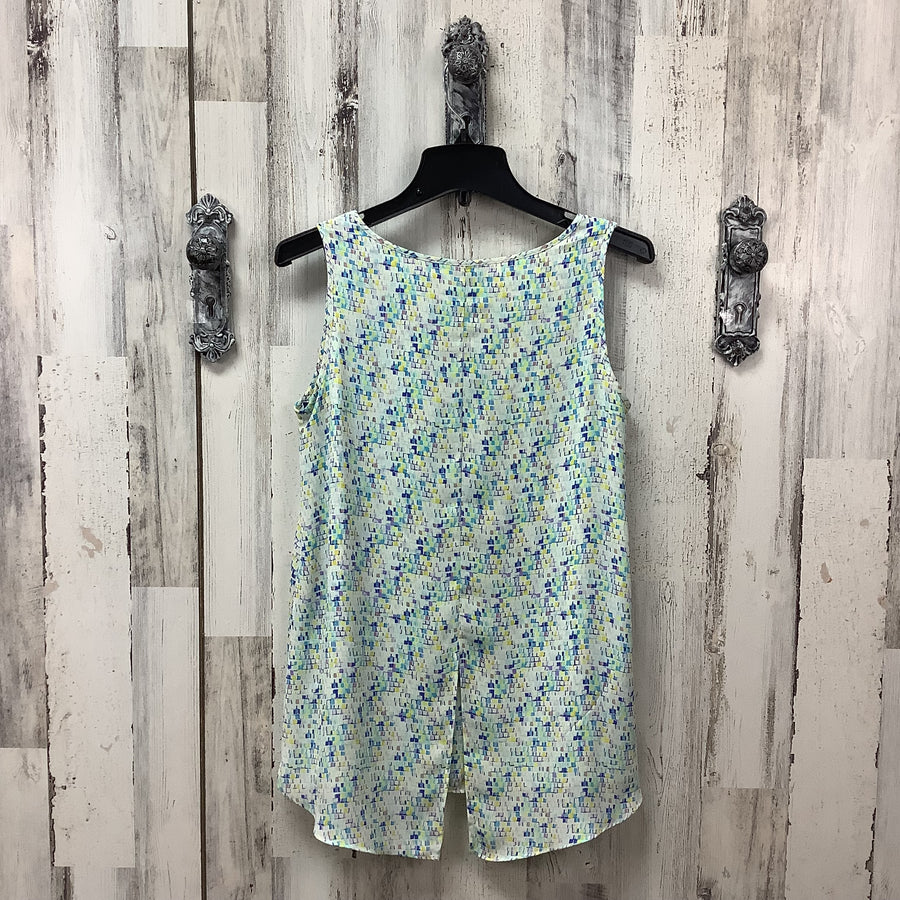 Limited Size Small Shirts & Blouses