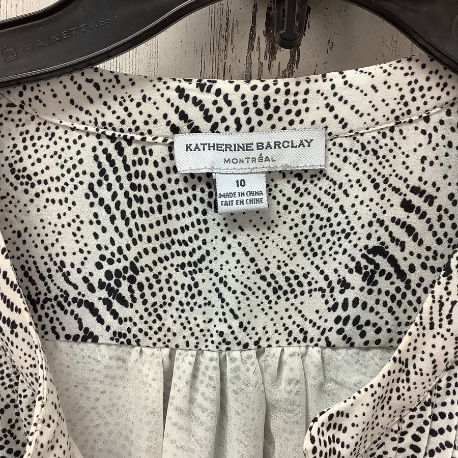 Katherine Barclay Size Med Jumpers & Rompers