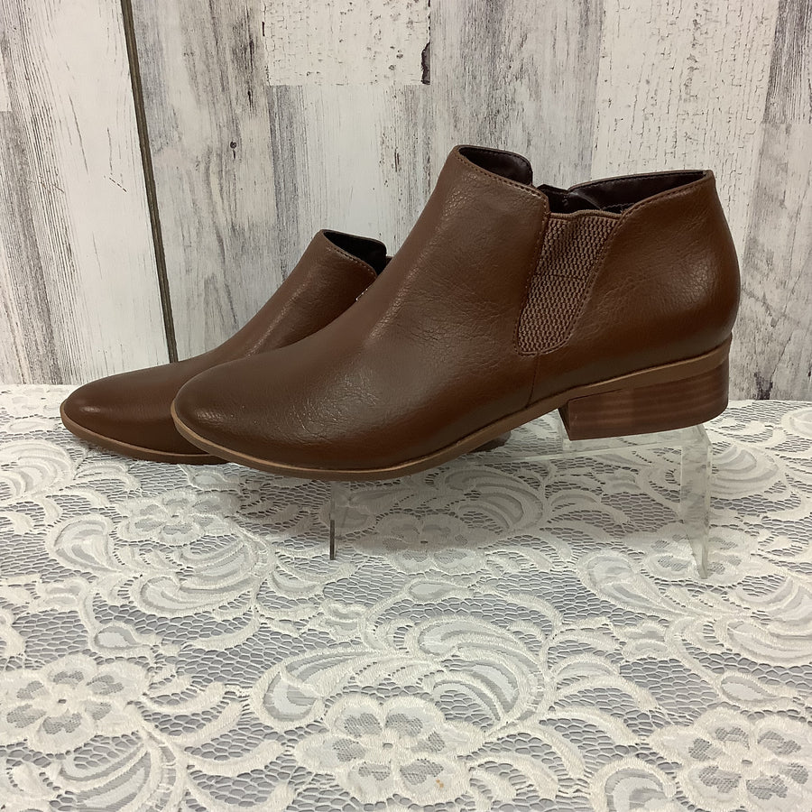 Naturalizer Size 10W Boots